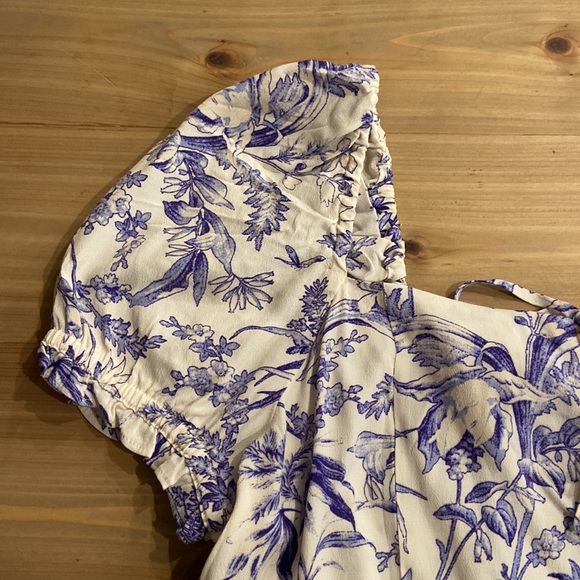 H&M Floral crop top - Picture 2 of 5